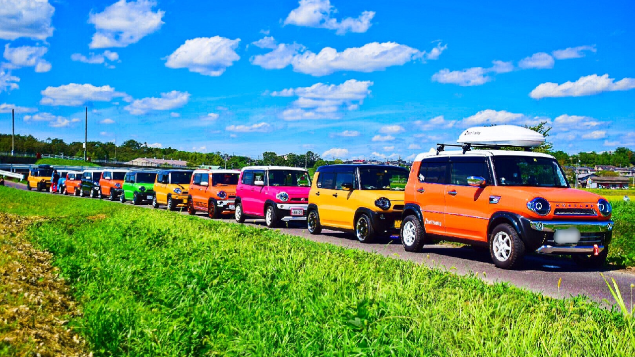 Urban Quirks and Country Roads: The Charm of Suzuki Hustler’s Design and Performance