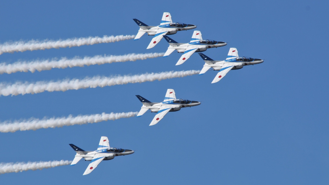 Airborne Force: Kawasaki T-4 and the Pathway to Blue Impulse Maneuvers of Excellence