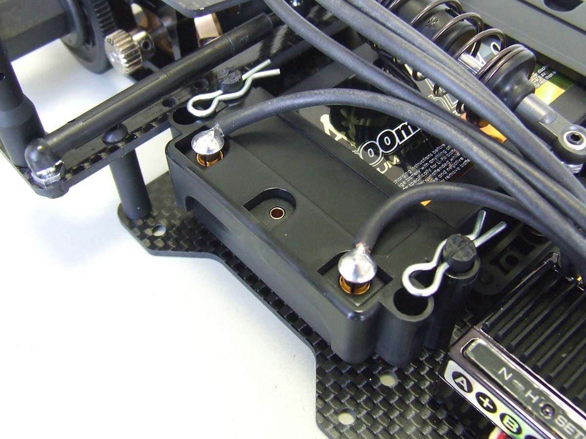 Kawada M334 M300GT2R Chassis Kit 1/12 DD Car Carbon Chassis (Mini Rubber Tires) - BanzaiHobby