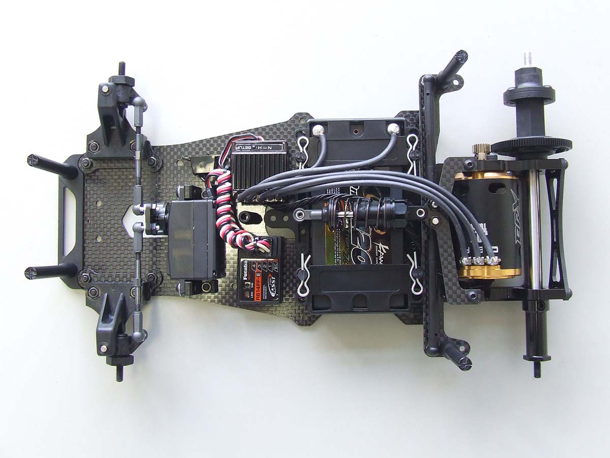 Kawada M334 M300GT2R Chassis Kit 1/12 DD Car Carbon Chassis (Mini Rubber Tires) - BanzaiHobby