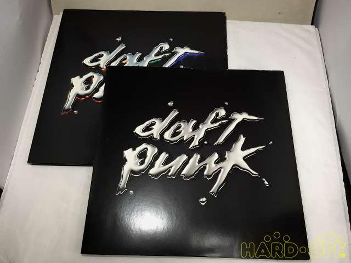 - DAFT PUNK 2-disc set