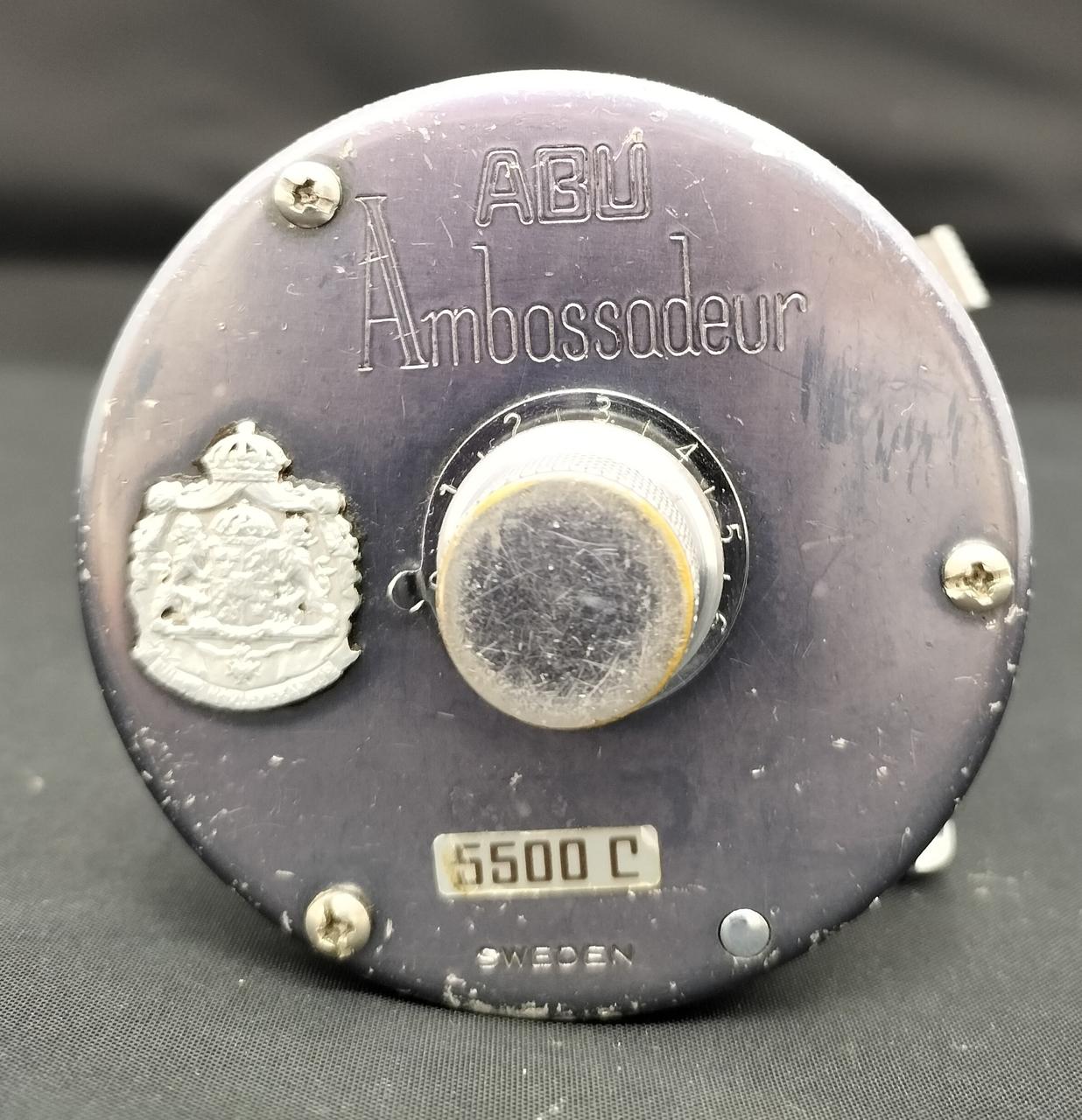 5500c baitcaster reel Abu Garcia Ambassador 5500 Striper Black which have an atmosphere of the good old days and an upgraded internal mechanism Abu Garcia Baitcasting Reel Ambassadeur