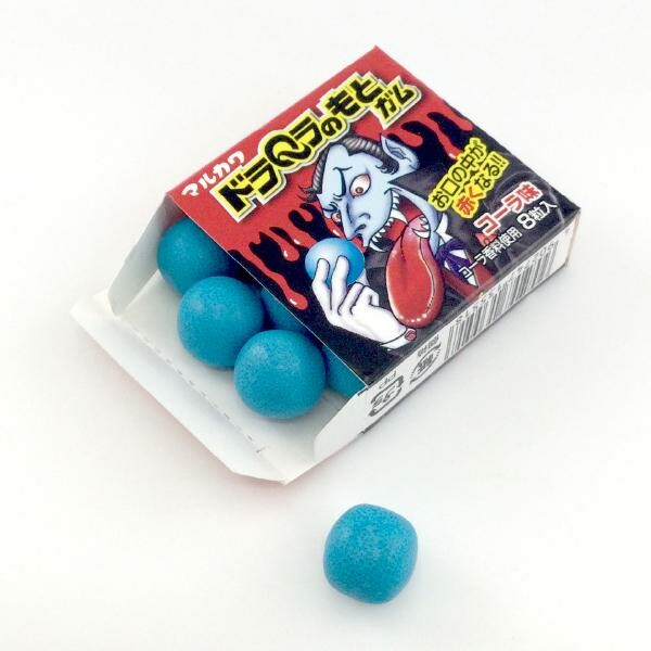 Marukawa Dora Q La's Dracula Gum, 1 box (18 packs) - BanzaiHobby