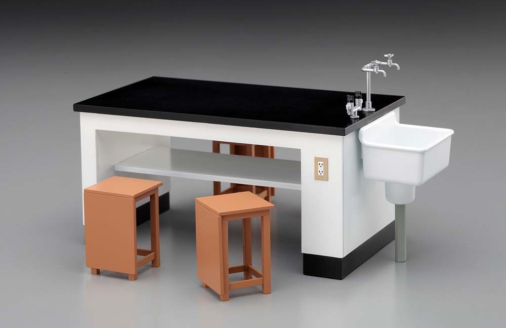 Hasegawa 1/12 Desk & Chair of Science Room - BanzaiHobby