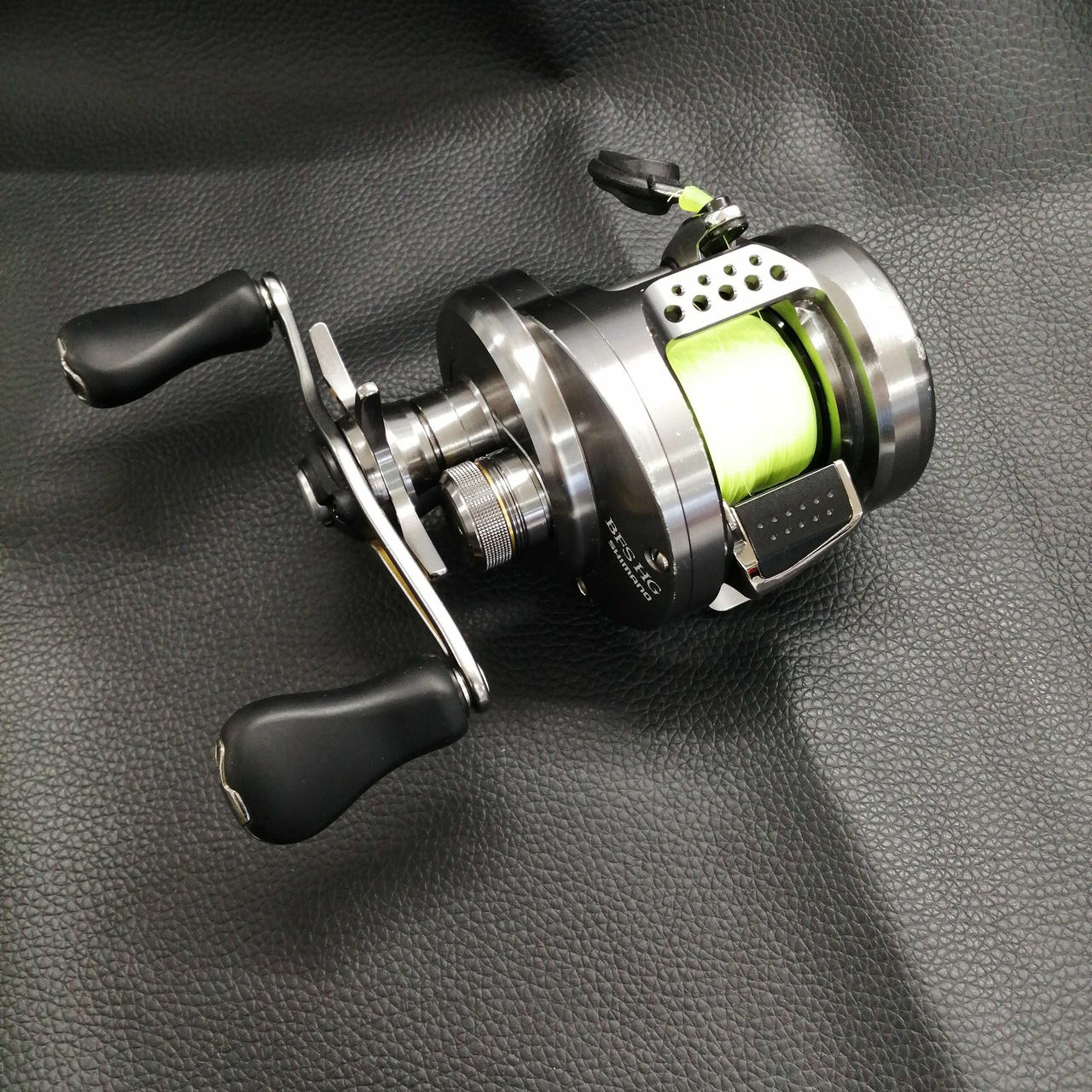 SHIMANO Baitcasting reel 17 CALCUTTA CONQUEST BFG HG LEFT – BanzaiHobby