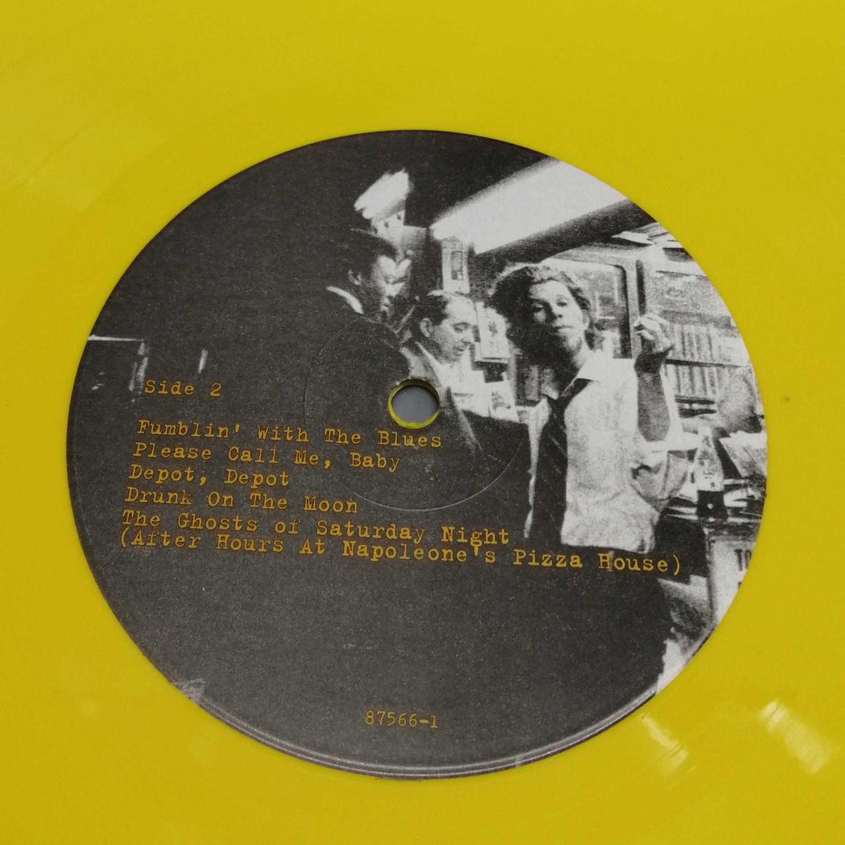 ANTI TOM WAITS THE HEART OF SATUADY 87566-1