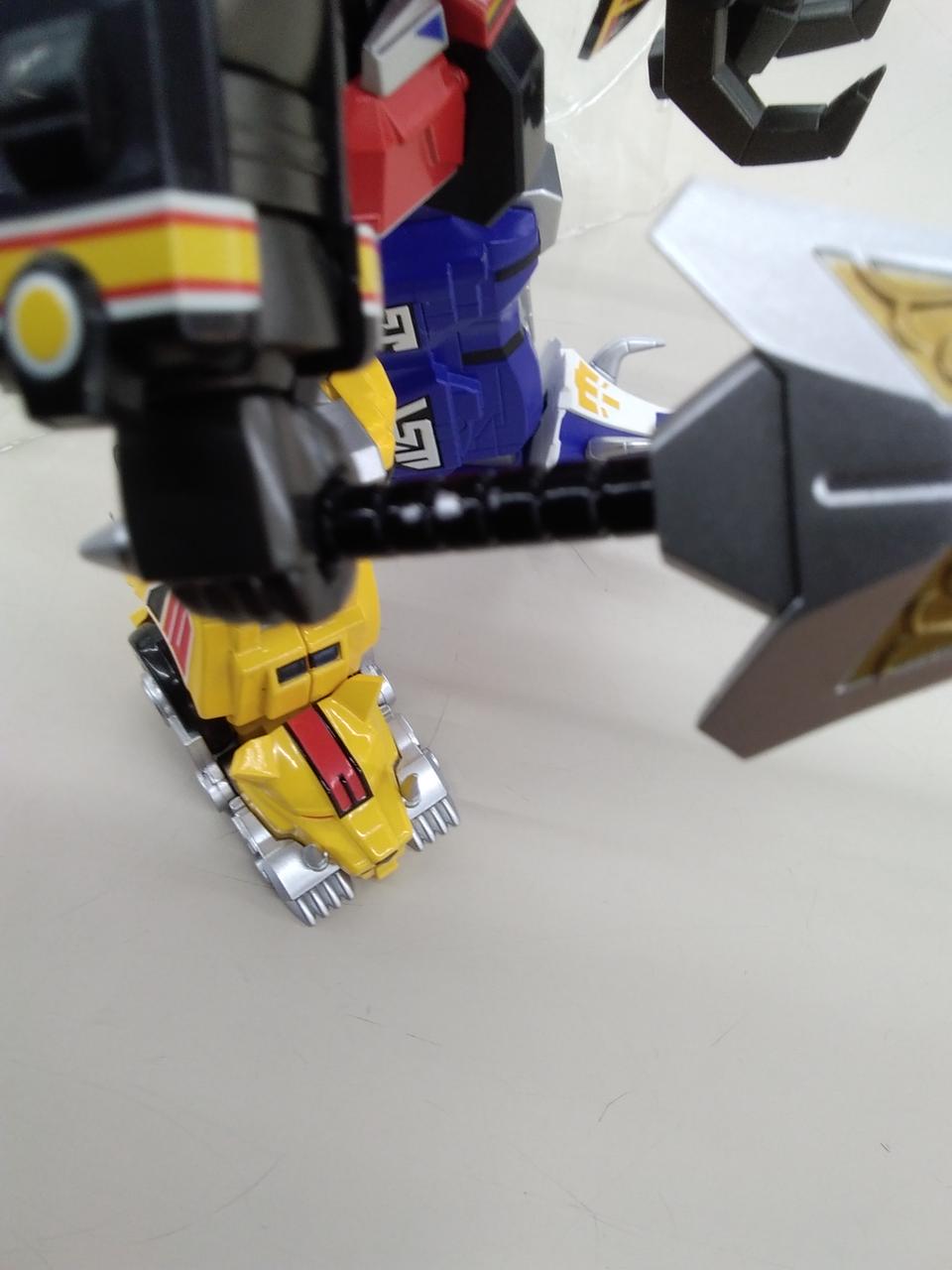 BANDAI Super Robot Chogokin Zyuranger Daijujin