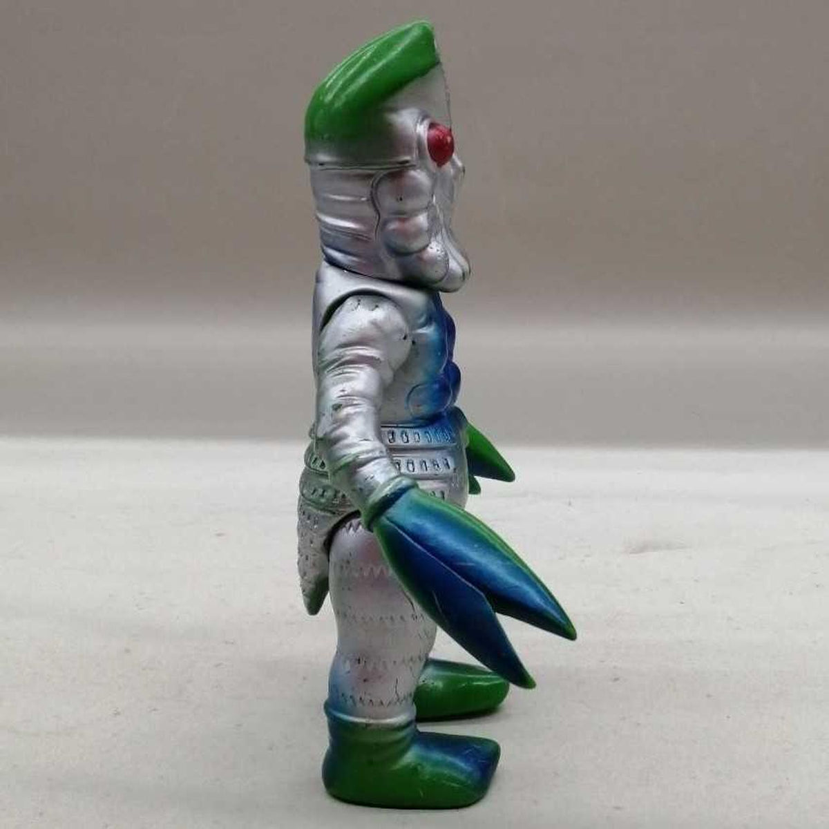 Burmak Monster Soft Vinyl Baltan Alien