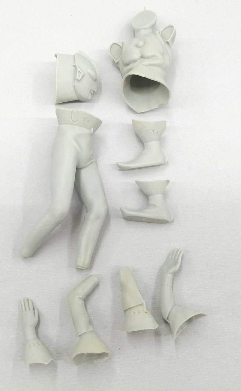 Kaiyodo Soft Vinyl Model Collection 13 1/200 Ultraman - Banzai Thrifting | BanzaiHobby
