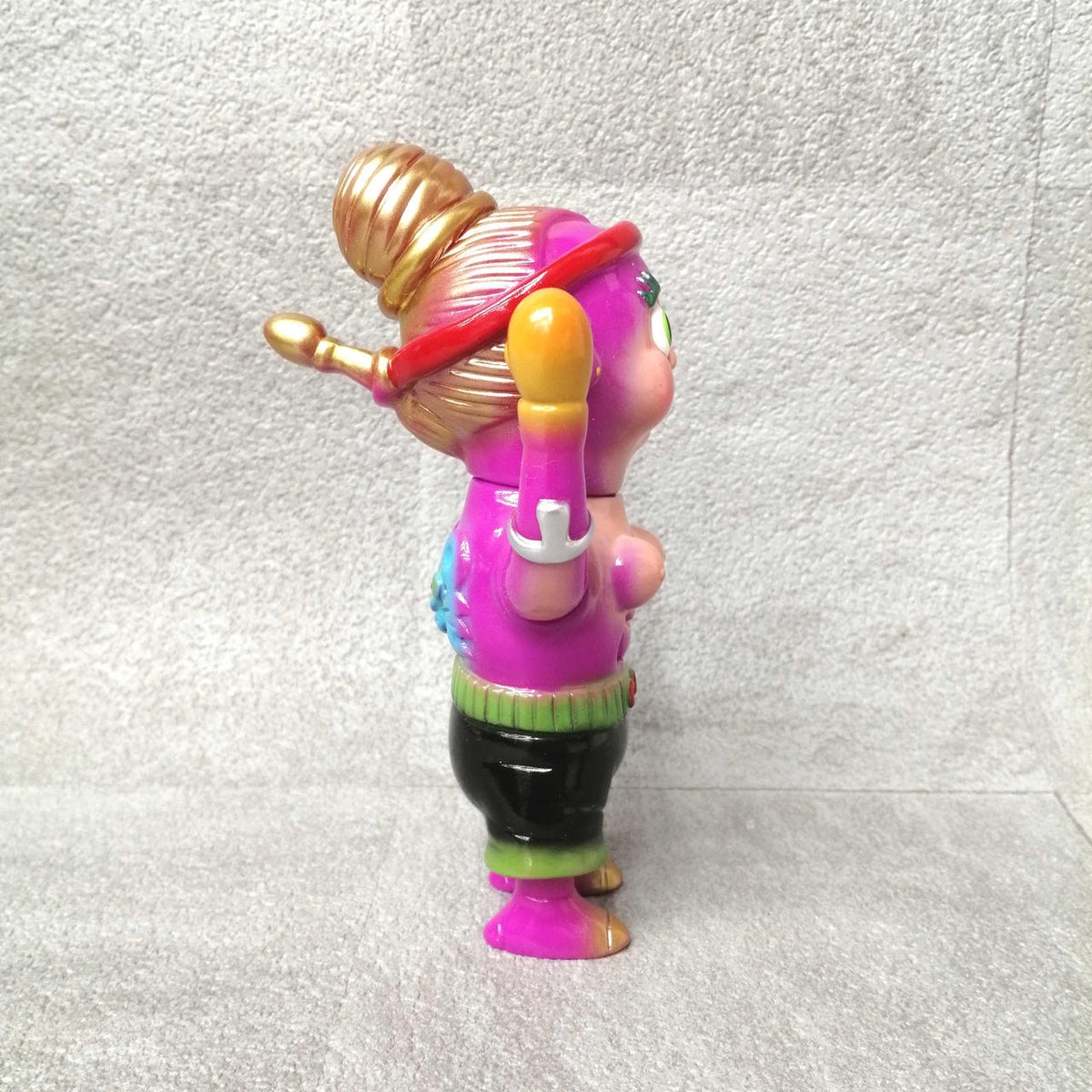 IZUMONSTER Sofubi code corner muay mui