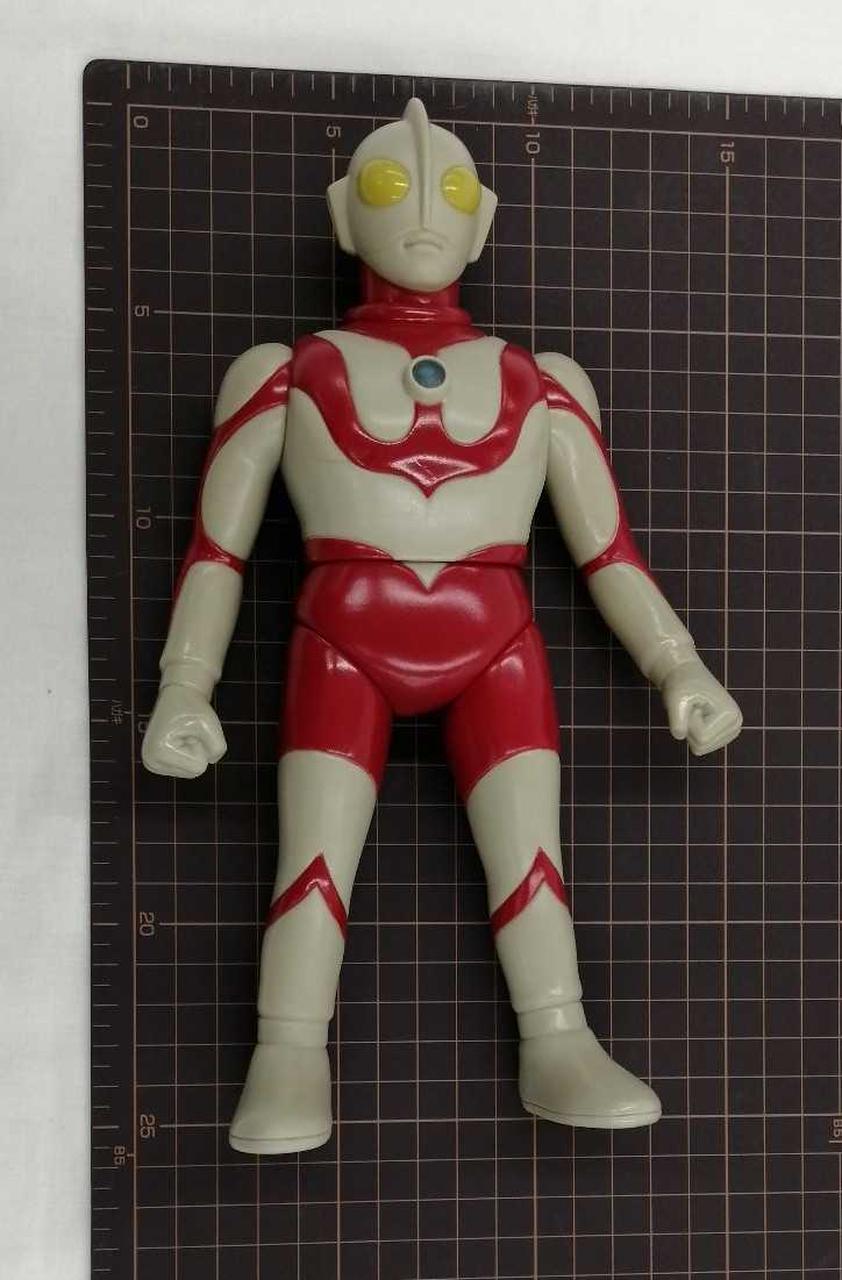 ART STORM Soft Vinyl Kazuo Umezu Version Ultraman