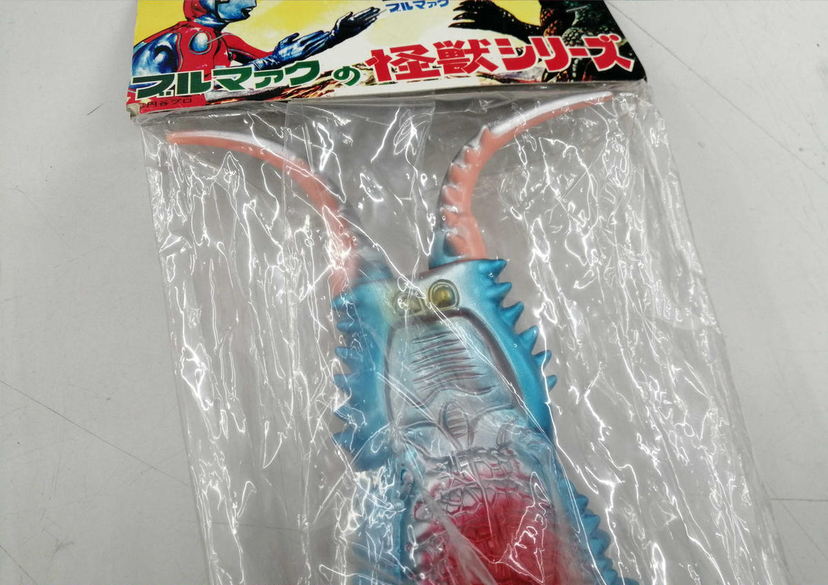 BANDAI Soft Vinyl Reissue Twin Tails (Fresh Version) - BANDAI Banzai Hobby