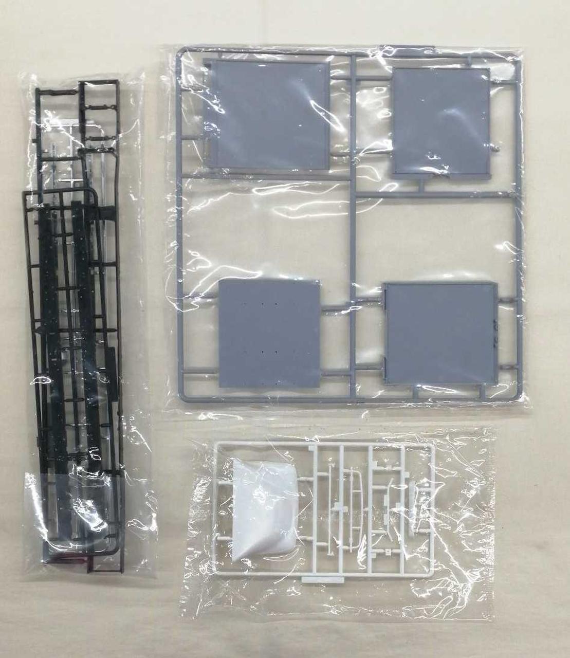 Qingdao Cultural Teaching Materials Company 1/32 Scale Hino Profia FW Nihon Transport