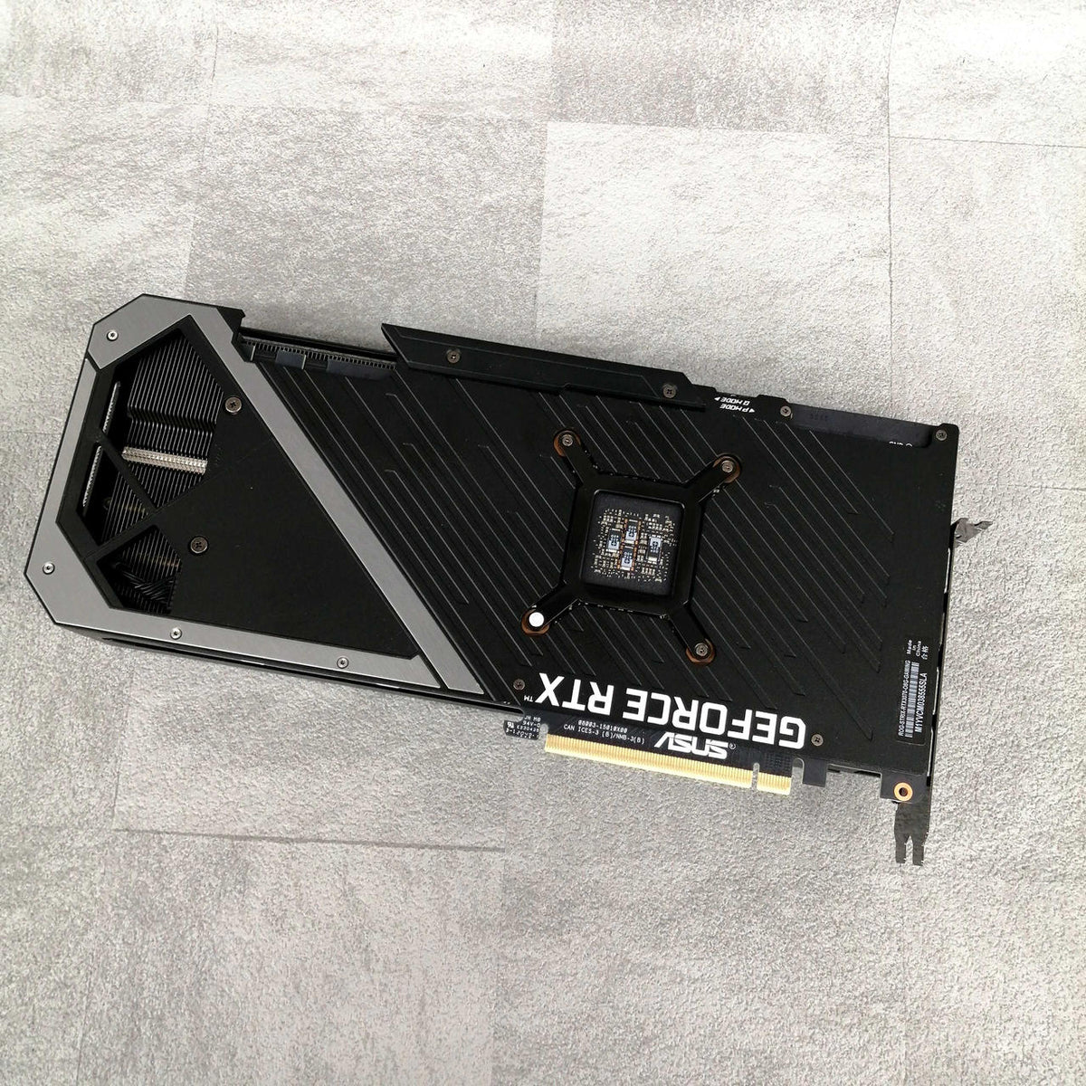 ASUS Graphics Board: ROG-STRIX-RTX3070-O8G-GAMING