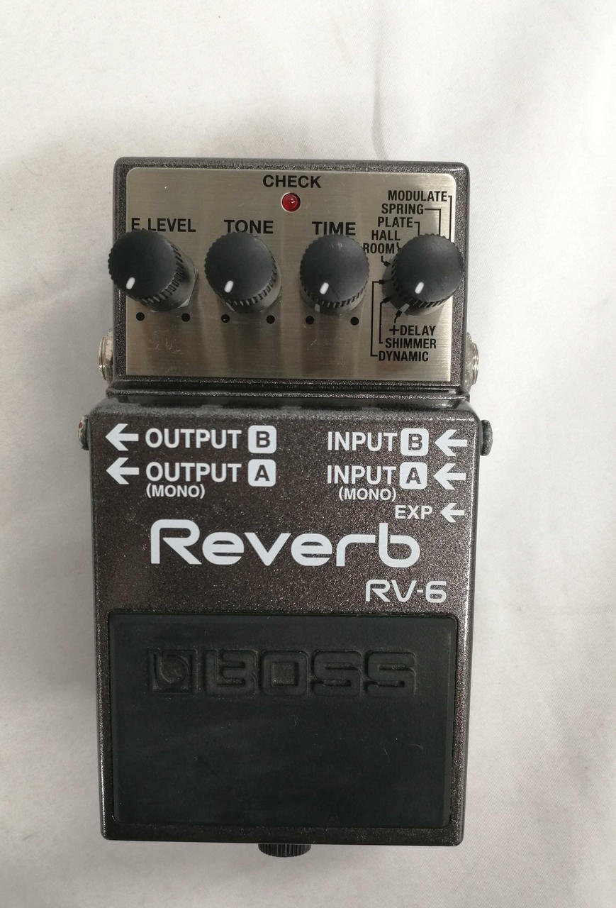BOSS Effects pedal RV-6