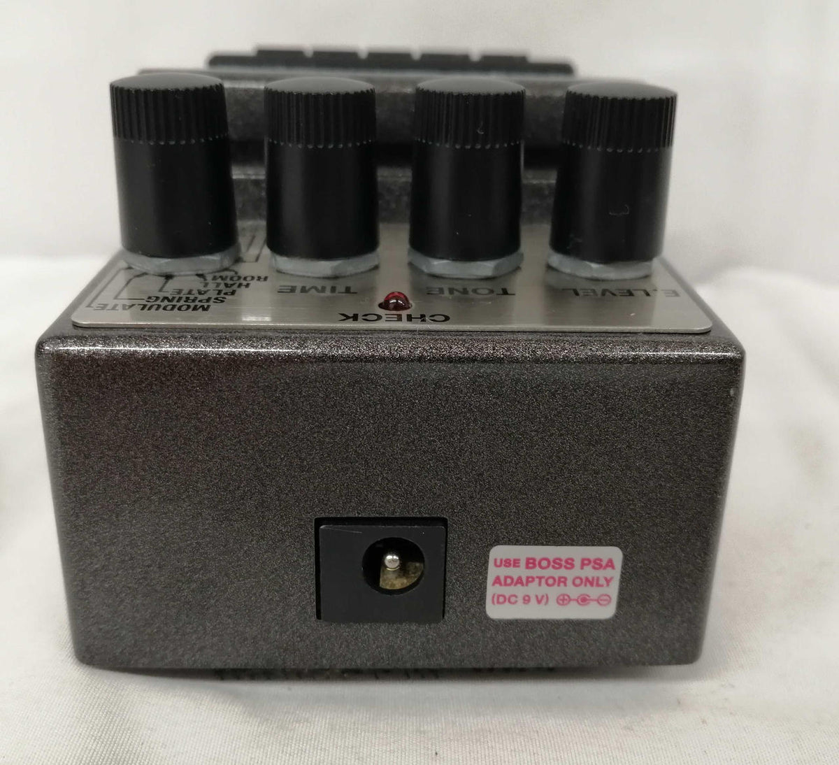 BOSS Effects pedal RV-6