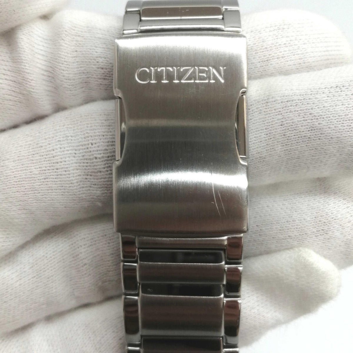 CITIZEN Solar Radio-Controlled Wristwatch H800-S107334