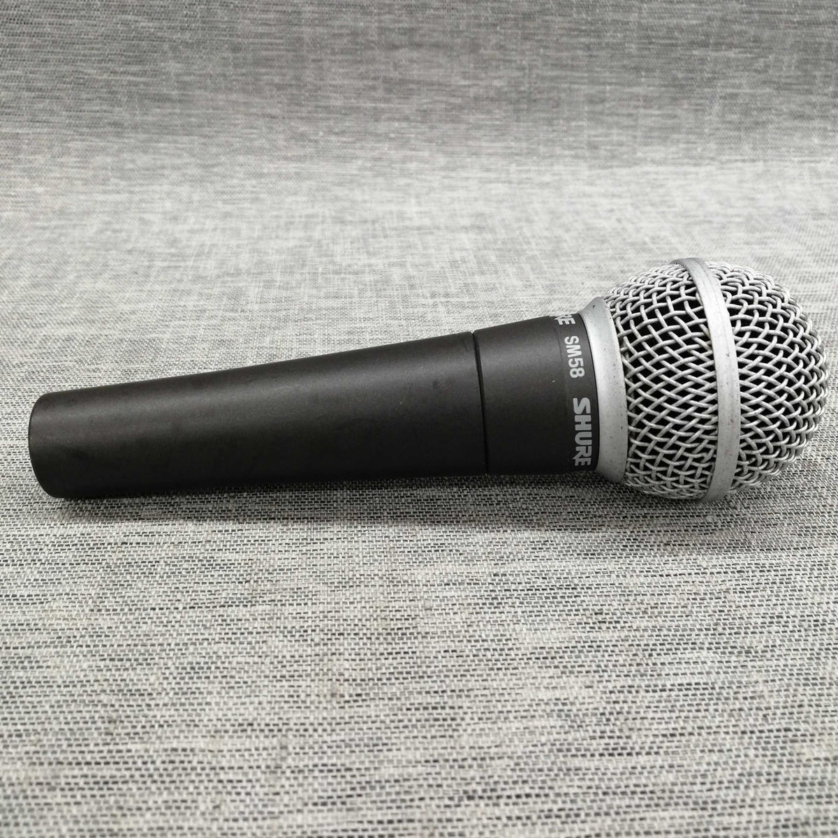 SHURE Dynamic Microphone SM58