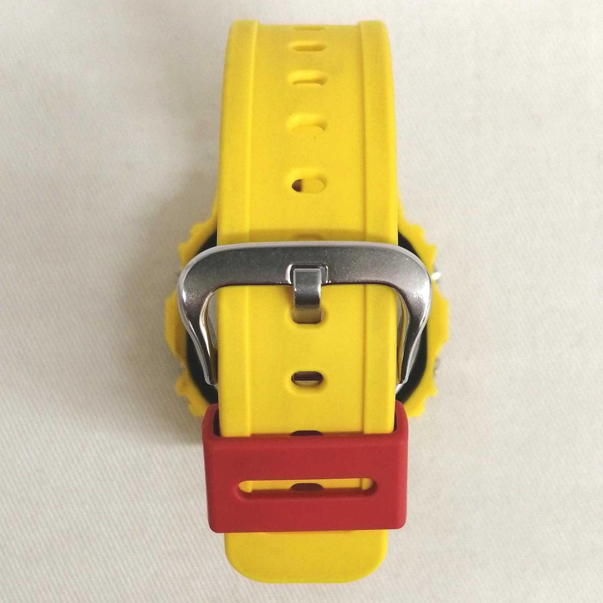 CASIO G-SHOCK DW-5610Y - Banzai Thrifting | BanzaiHobby