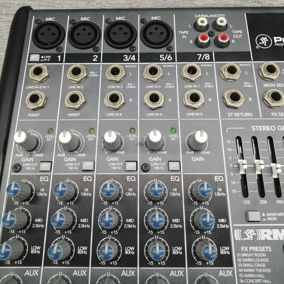 MACKIE Analog Mixer PROFX8 - Banzai Thrifting | BanzaiHobby