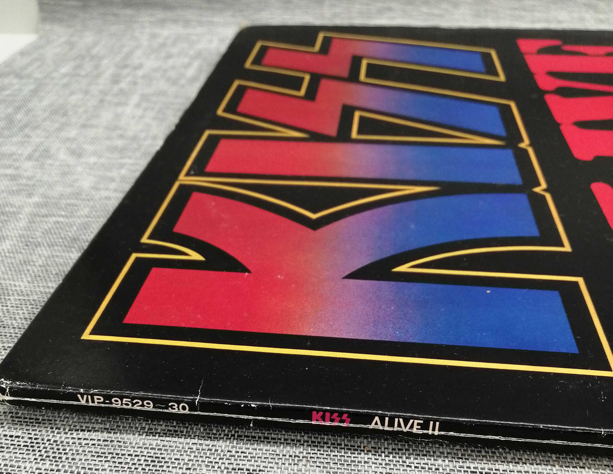 VICTOR KISS/ALIVE II VIP-9529~30 - Banzai Thrifting | BanzaiHobby