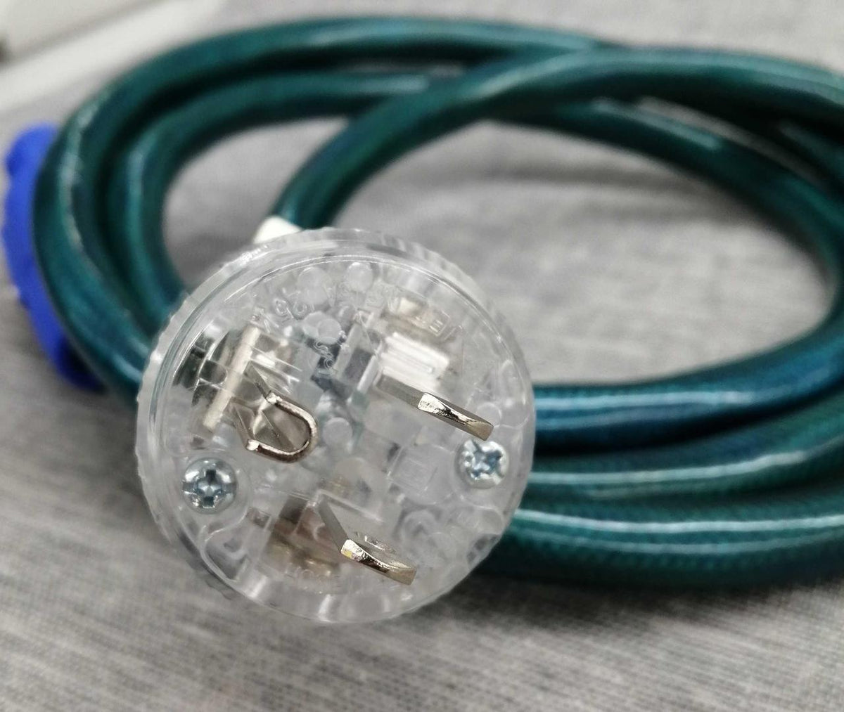 Nakamura Manufacturing Isolation Transformer LIVE MIT-320 - Banzai Thrifting | BanzaiHobby