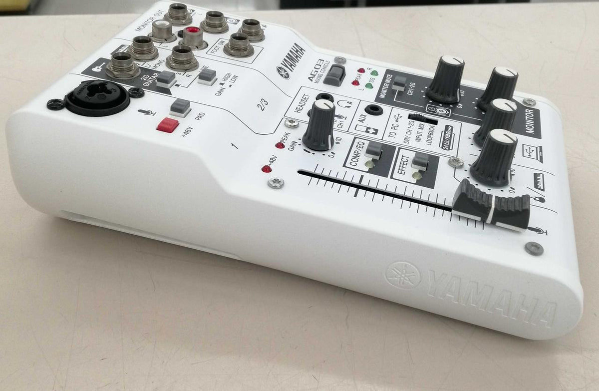 YAMAHA Mixer AG03 - Banzai Thrifting | BanzaiHobby