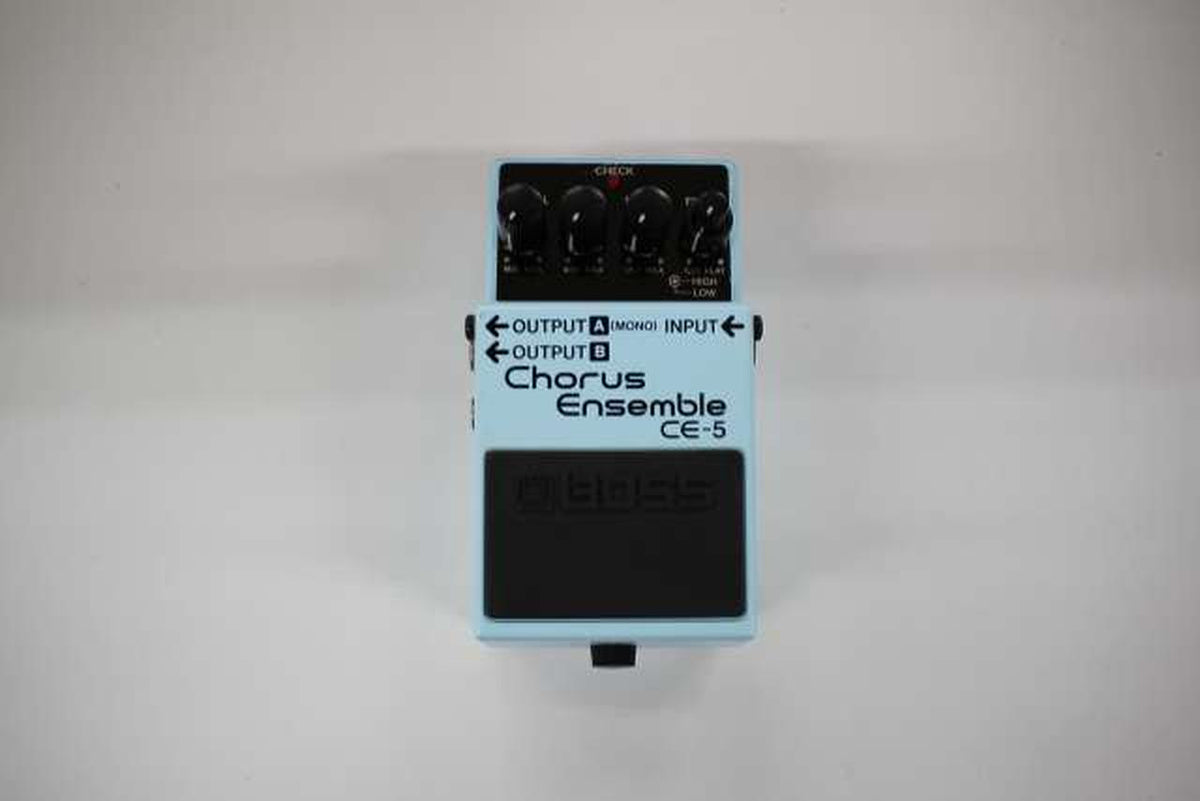 BOSS Chorus CE-5 - Banzai Thrifting | BanzaiHobby