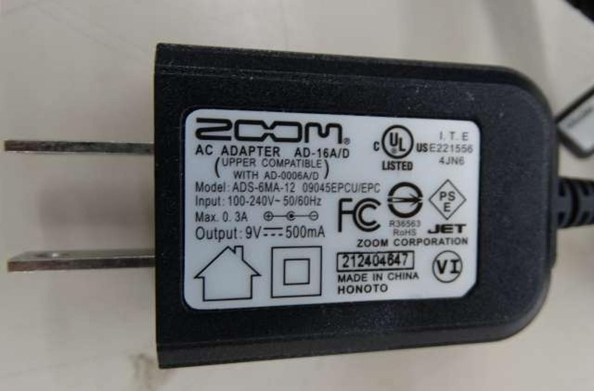 ZOOM Multi-Effects G6 - Banzai Thrifting | BanzaiHobby