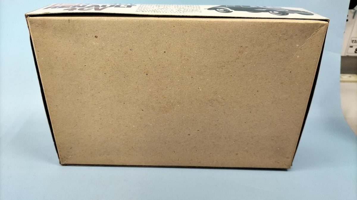 Imai Plastic Model Renault 4CV - Banzai Thrifting | BanzaiHobby