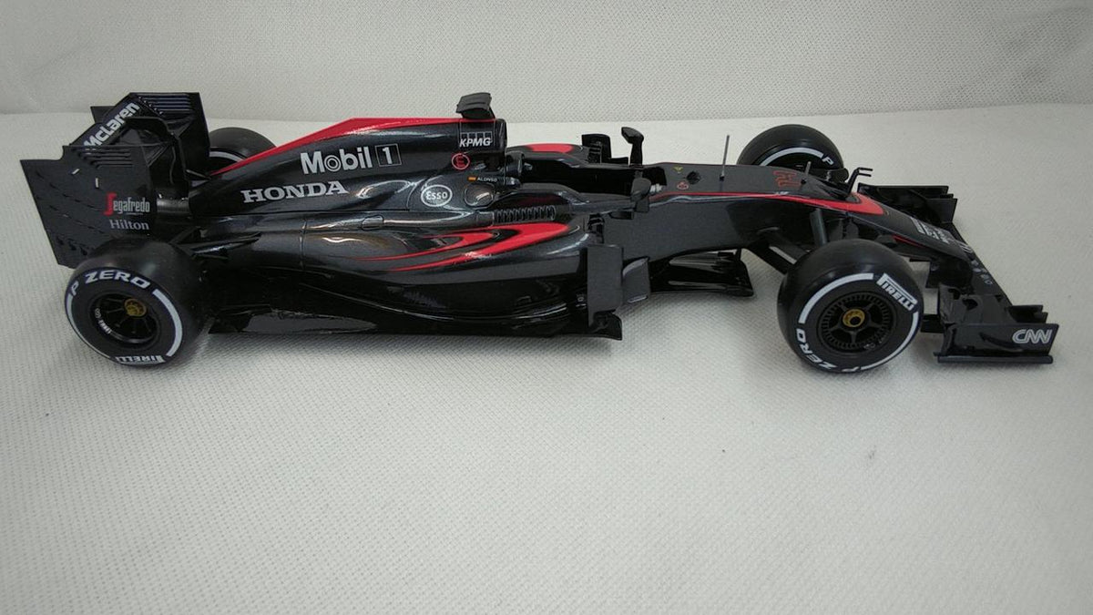 EBBRO 1/20 SCALE Plastic Kit Painted Finished Product MCLAREN HONDA MP4-30 2015 JAPA - Banzai Thrifting | BanzaiHobby