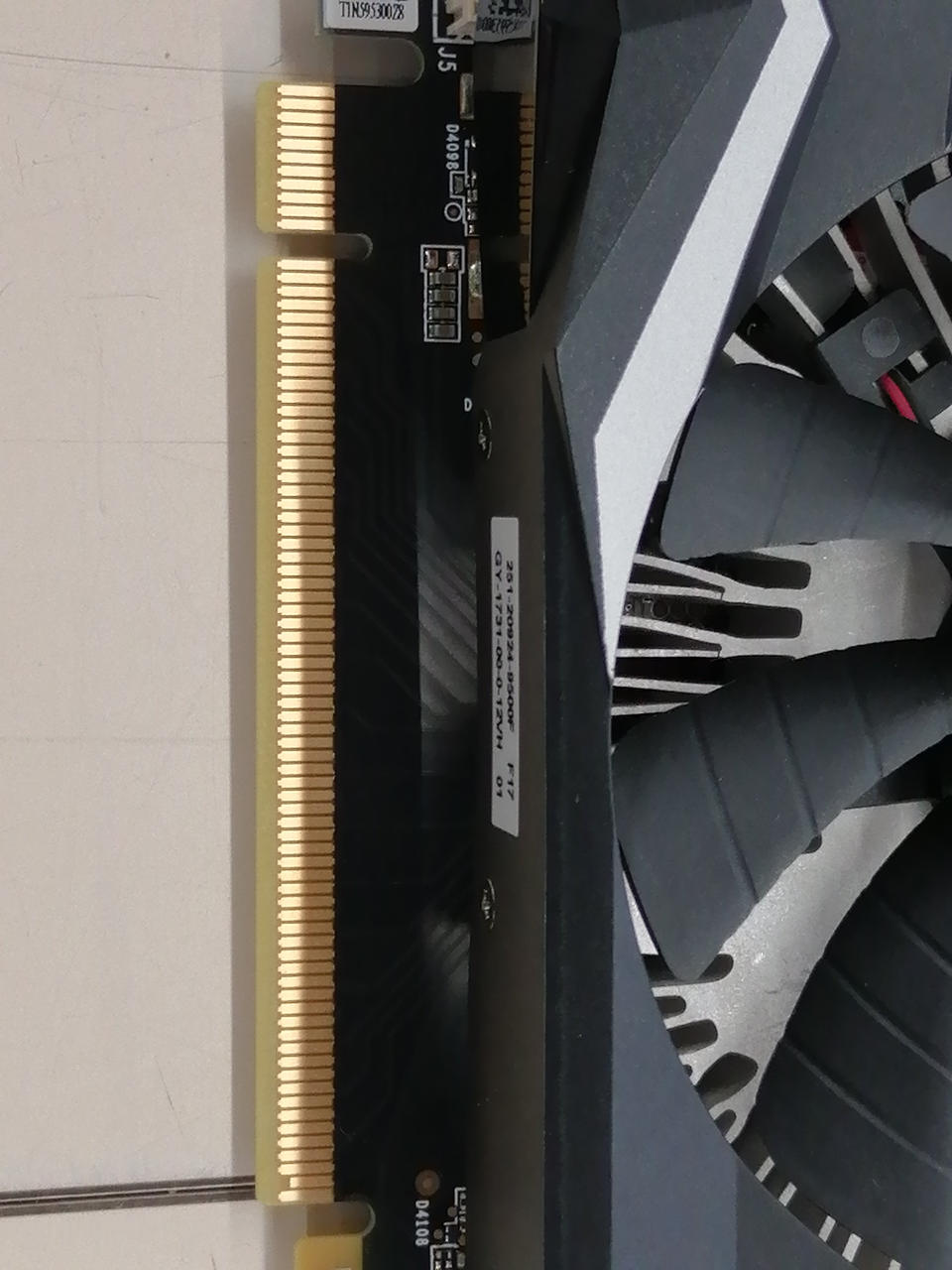 ZOTAC PCI-EXPRESS Bus-Compatible NVIDIA Graphics Card ZT-T16520F-10L