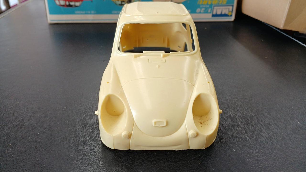 Imai (Bandai) Plastic Model 1/20 Subaru Young SS - Banzai Thrifting | BanzaiHobby