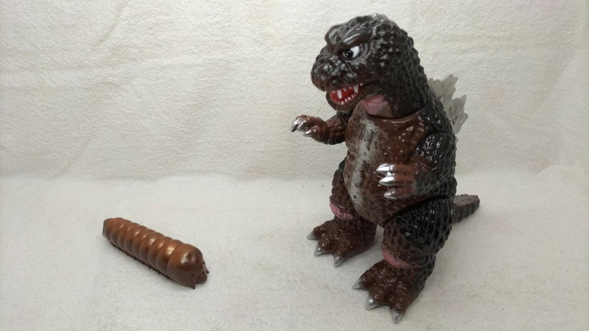 MEDICOM TOY Godzilla & Mothra Larva Soft Vinyl Anraku Yasusaku
