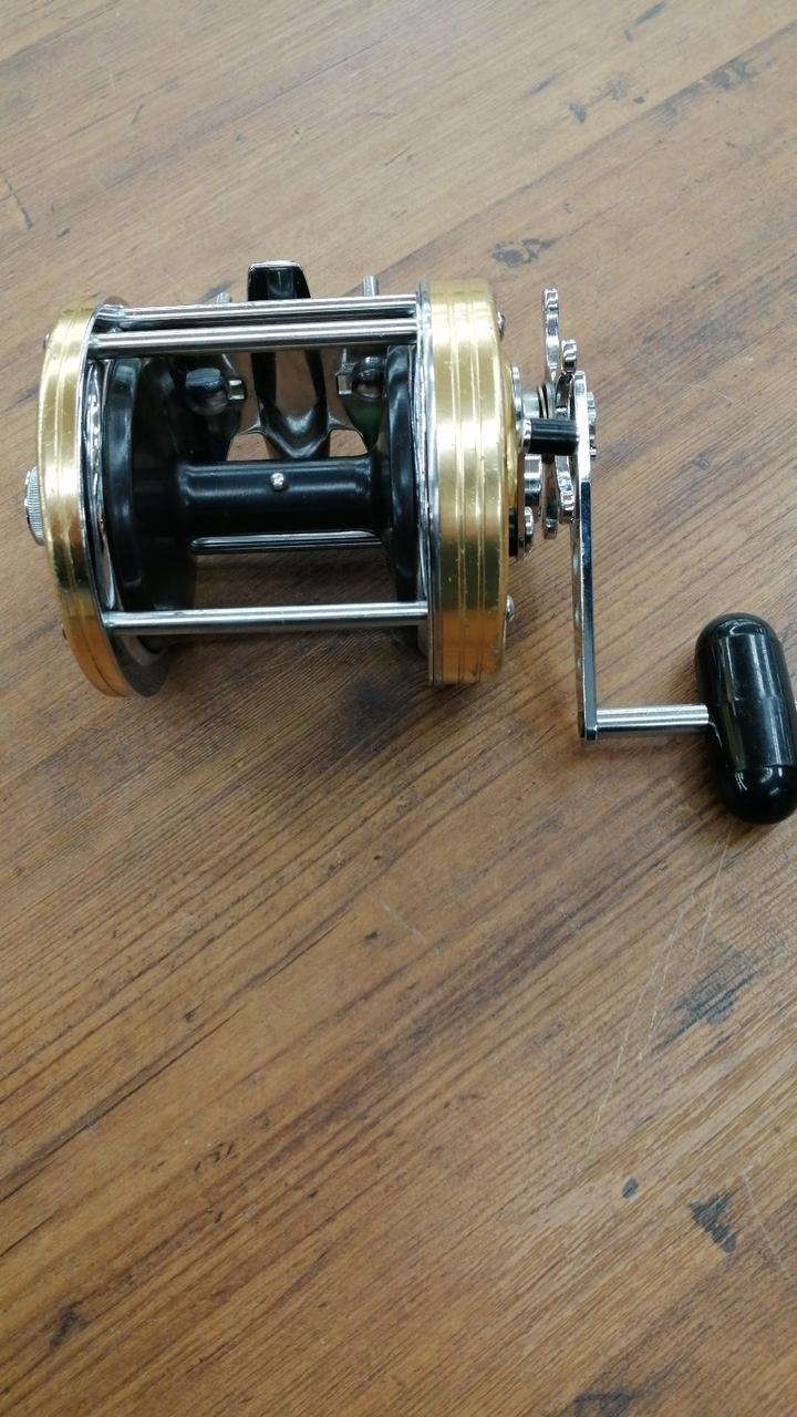daiwa 400 reel Baitcasting SEALINE Avet HX Lever Drag Brands_Daiwa bold and a sight Size:9