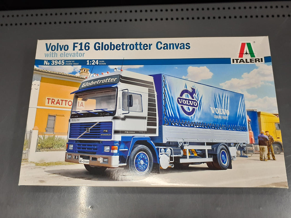 Italeri Plastic Model 1/24 Volvo F16 Globe-Trotter Softliner/Power Gate Included - Banzai Thrifting | BanzaiHobby