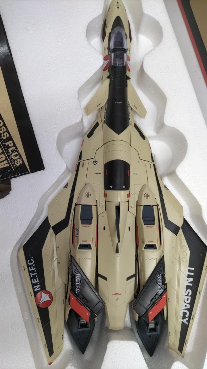 BANDAI DX Chogokin Macross Plus YF-19 Full Set Pack