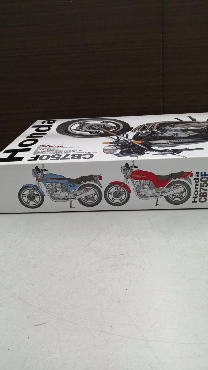 TAMIYA HONDA CB750F - Banzai Thrifting | BanzaiHobby