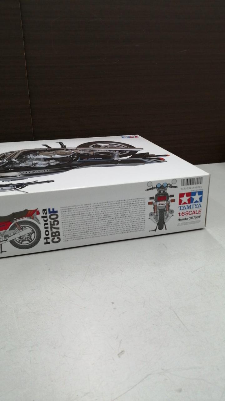 TAMIYA HONDA CB750F - Banzai Thrifting | BanzaiHobby