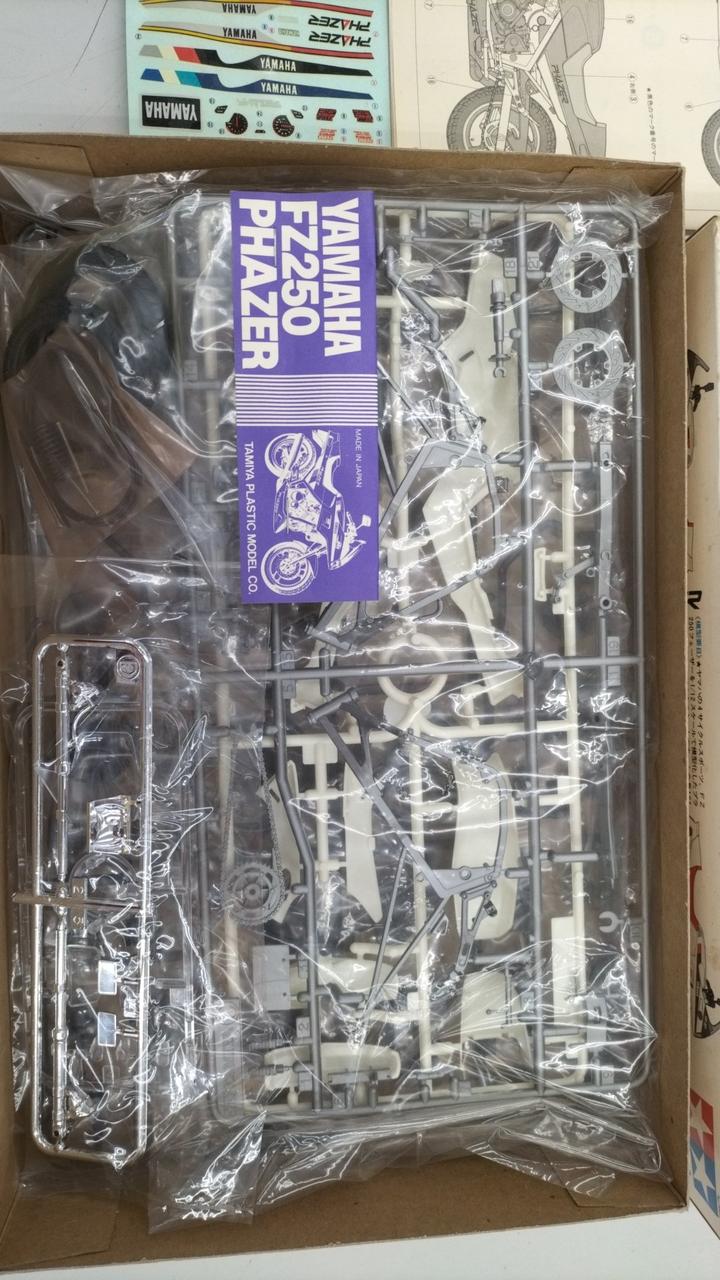 TAMIYA Plastic Model Yamaha FZ250 Phaser - Banzai Thrifting | BanzaiHobby
