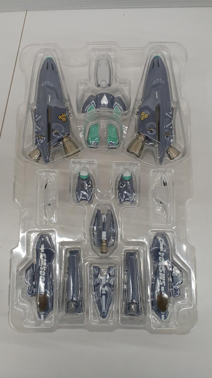 BANDAI DX Chogokin FVF-25 Messiah Valkyrie