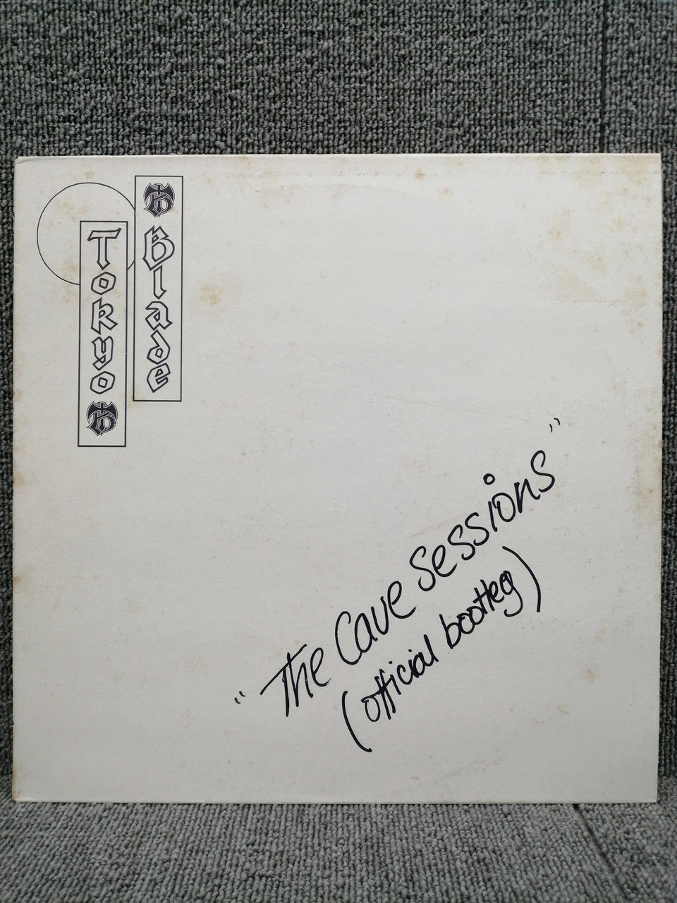 Not selectable Analog Record TOKYO BLADE/THE CAVE SESSION