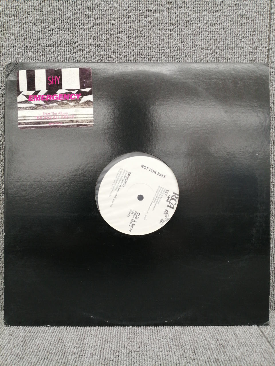 RCA Analog Record SHY / EMERGENCY