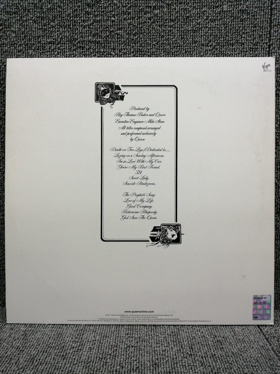 VIRGIN EMI RECORDS Analog Record QUEEN/A NIGHT AT THE OPERA