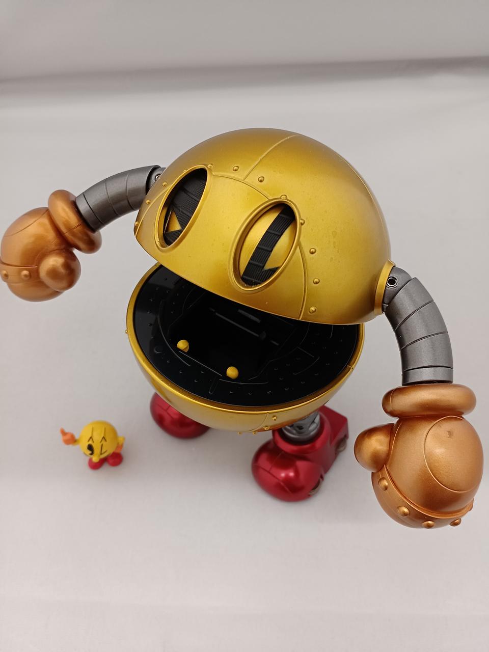 BANDAI Chogokin Pac-Man
