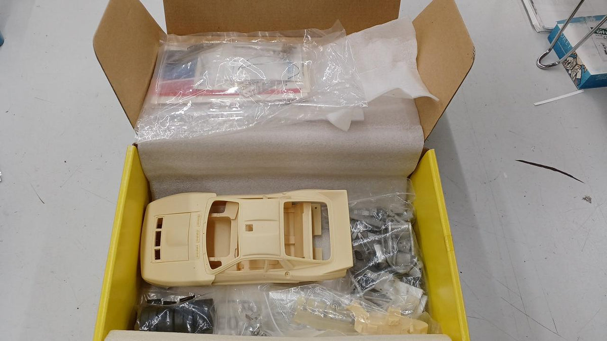MODELERS Lancia Rally 037 6601 - Banzai Thrifting | BanzaiHobby