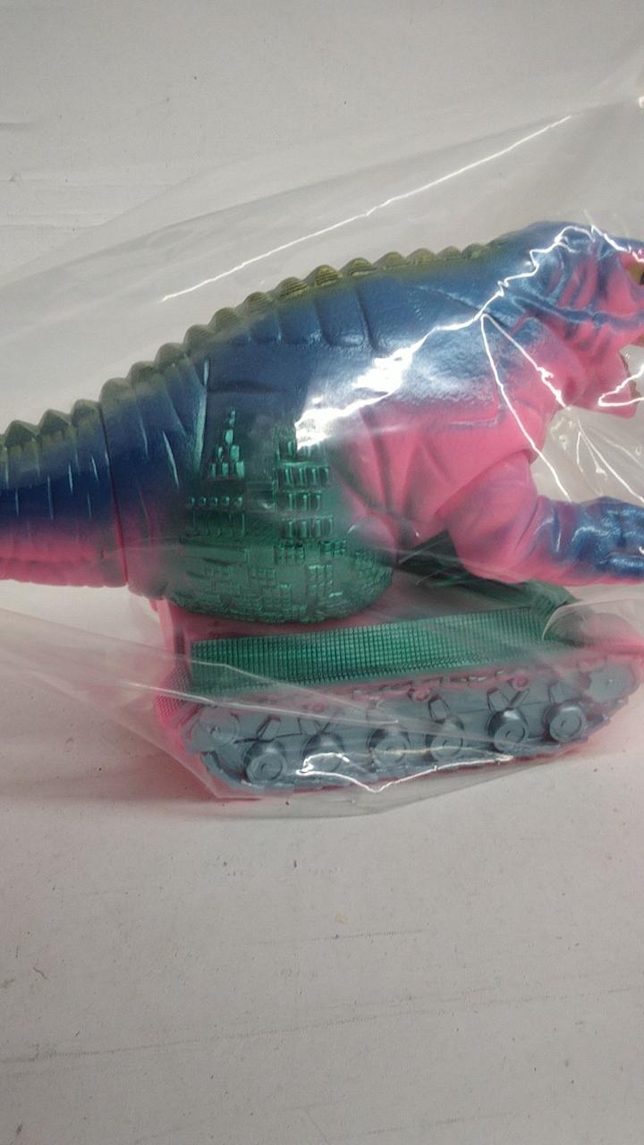 Yamanaya Sofubi Series Kaiju Land Tank Monster Dinosaur Tank (Pink) - Yamanaya Banzai Hobby