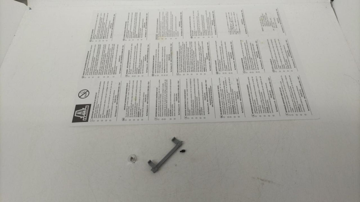 ITALERI WRECKER TRUCK 1/24 3825 - Banzai Thrifting | BanzaiHobby