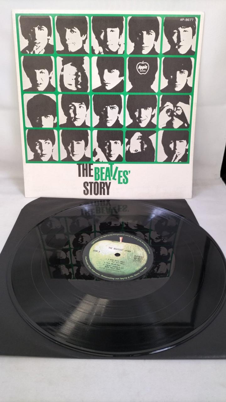 APPLE Record The Beatles / The Beatles Story