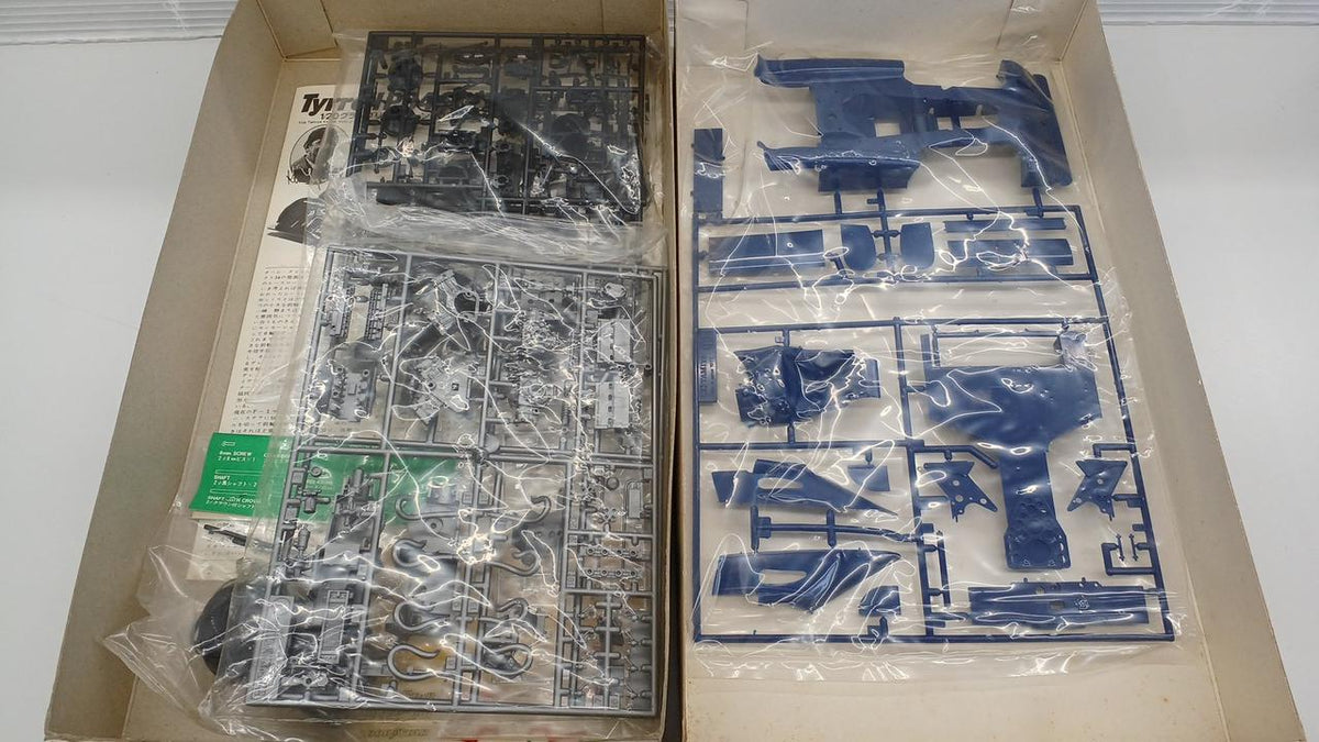 TAMIYA Tyrell P34 Six Wheeler 1/20 - Banzai Thrifting | BanzaiHobby